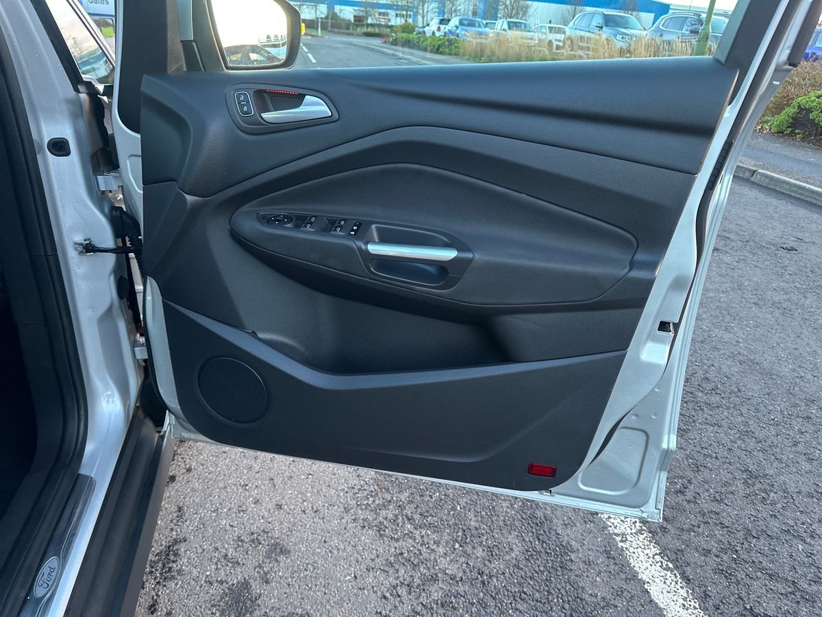 Used Ford Grand C-Max 2019 for sale - 77004919: Photo 35