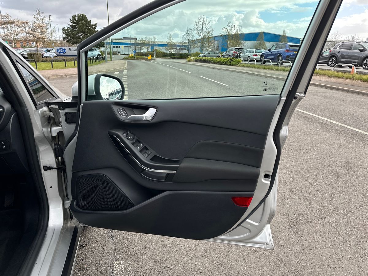 Used Ford Fiesta 2023 for sale - 78172581: Photo 35