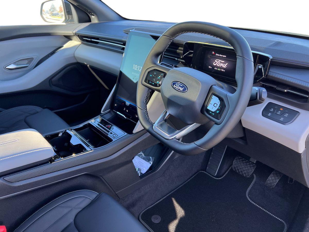 Used Ford Explorer 2025 for sale - 78158659: Photo 10