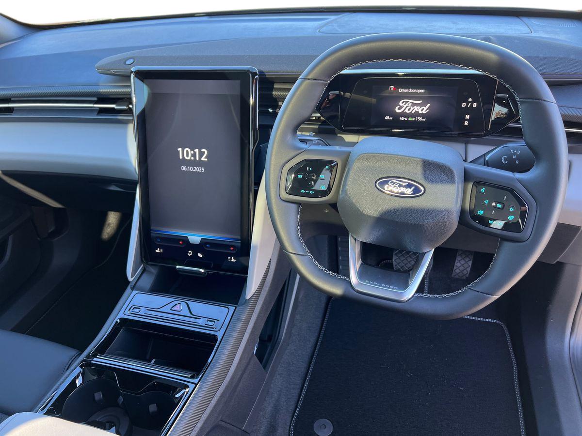 Used Ford Explorer 2025 for sale - 78158659: Photo 16