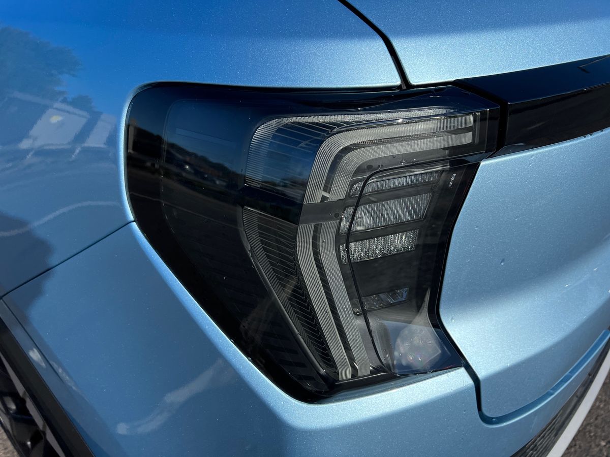 Used Ford Explorer 2025 for sale - 78158659: Photo 33