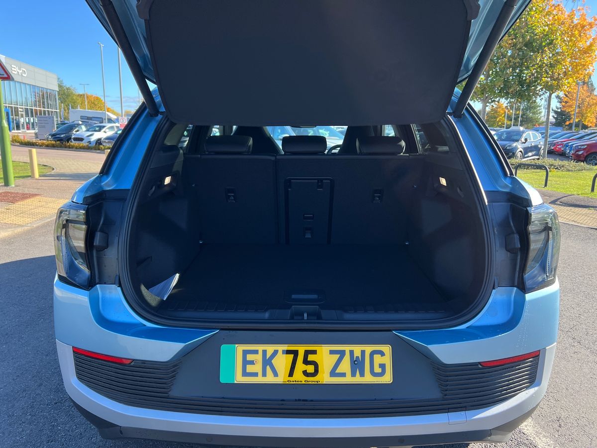 Used Ford Explorer 2025 for sale - 78158659: Photo 34