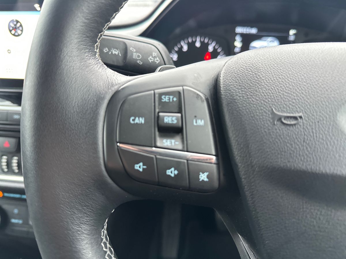 Used Ford Fiesta 2018 for sale - 76780351: Photo 26