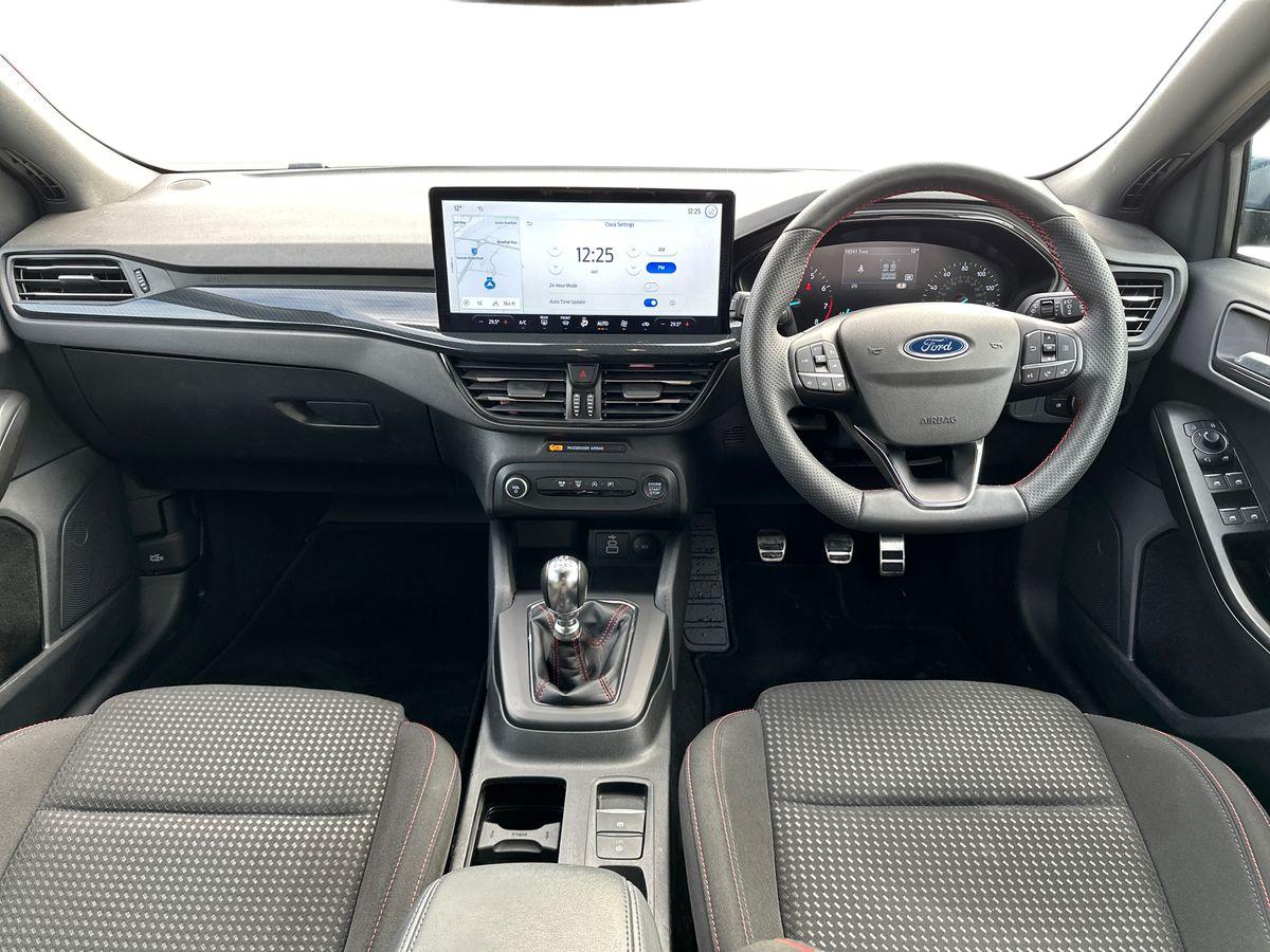 Used Ford Focus 2023 for sale - 77186193: Photo 15