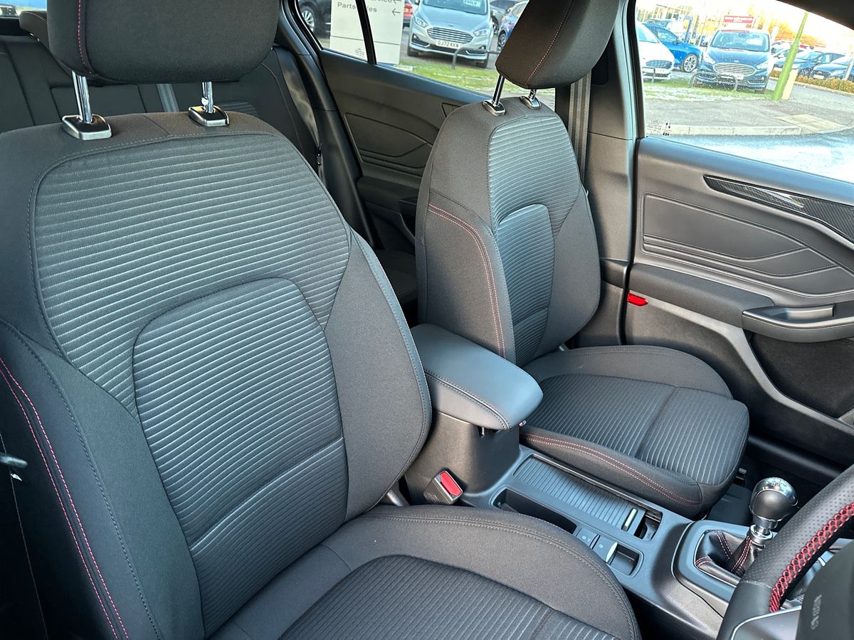 Used Ford Focus 2025 for sale - 78172622: Photo 12