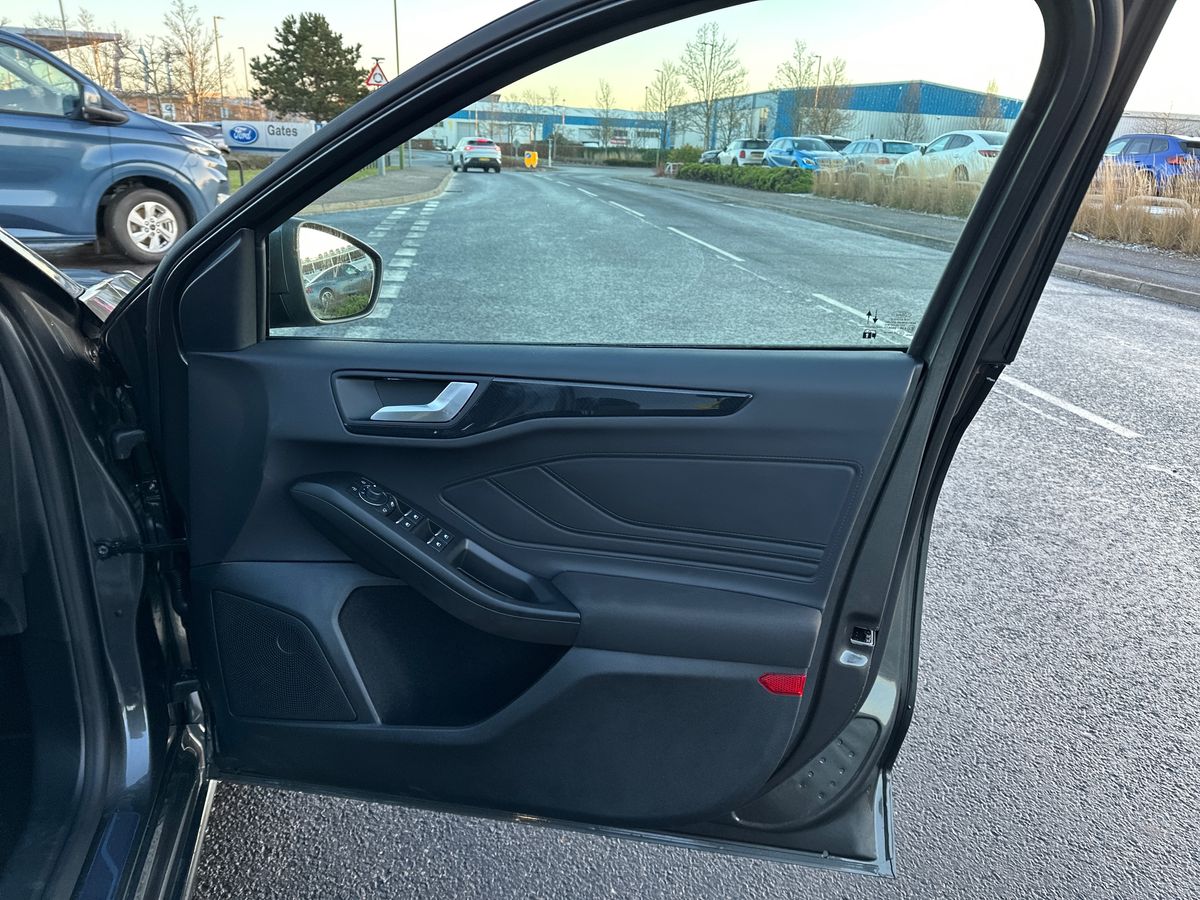 Used Ford Focus 2025 for sale - 78172622: Photo 35