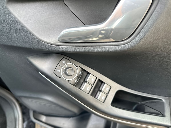 Used Ford Puma 2023 for sale - 76297497: Photo 25