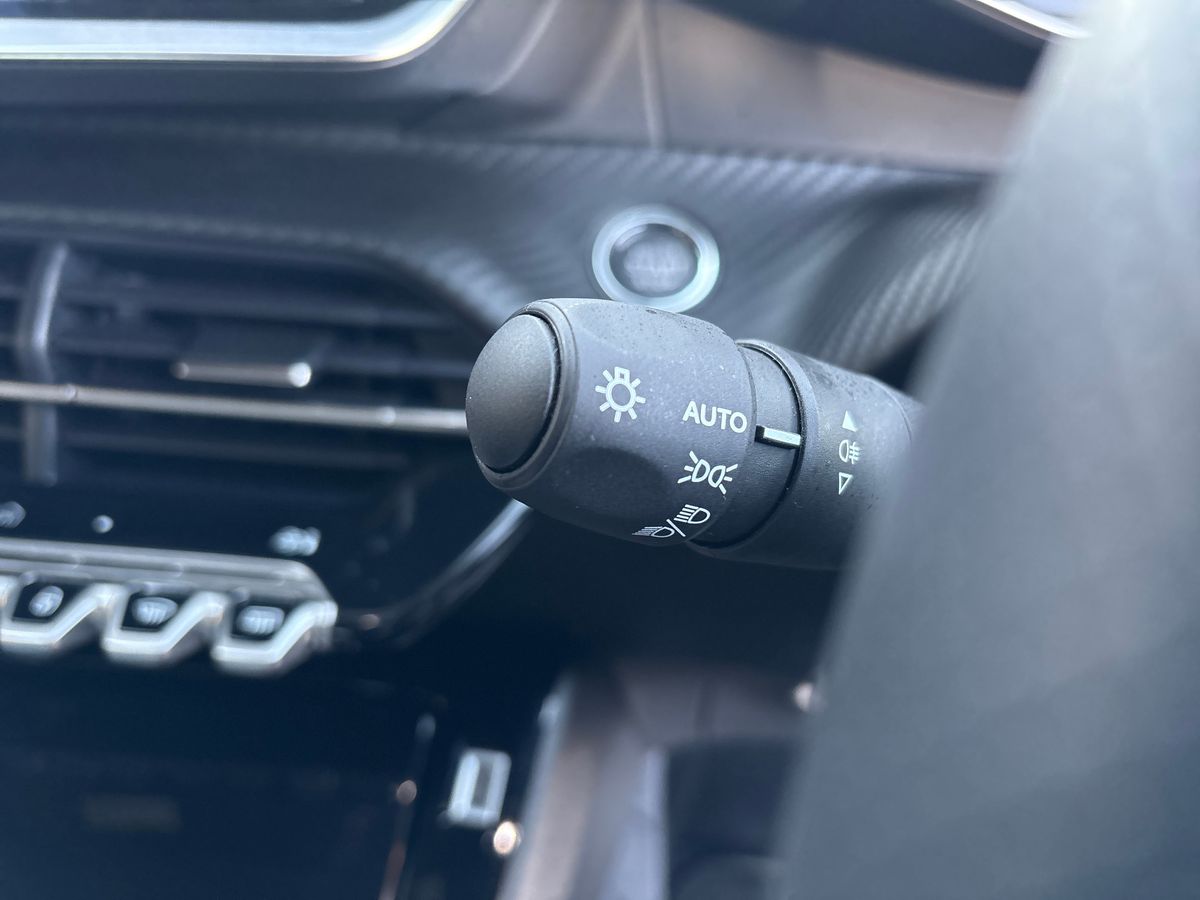 Used Peugeot 2008 2025 for sale - 77205636: Photo 23