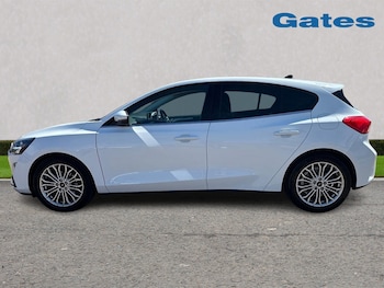 Used Ford Focus 2021 for sale - 78563385: Photo