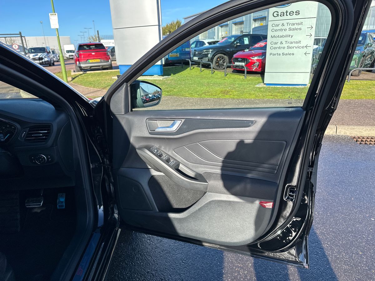 Used Ford Focus 2025 for sale - 77360506: Photo 35