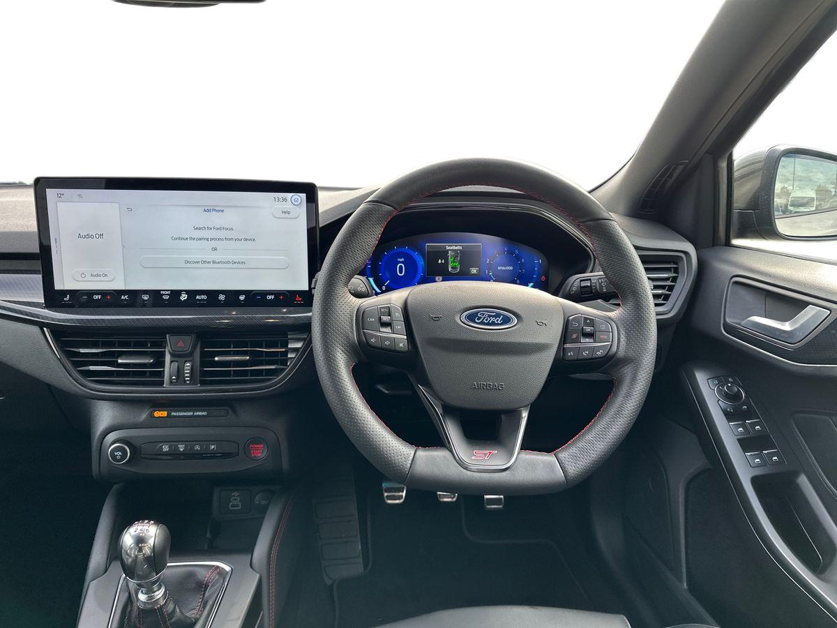 Used Ford Focus 2023 for sale - 76297529: Photo 16