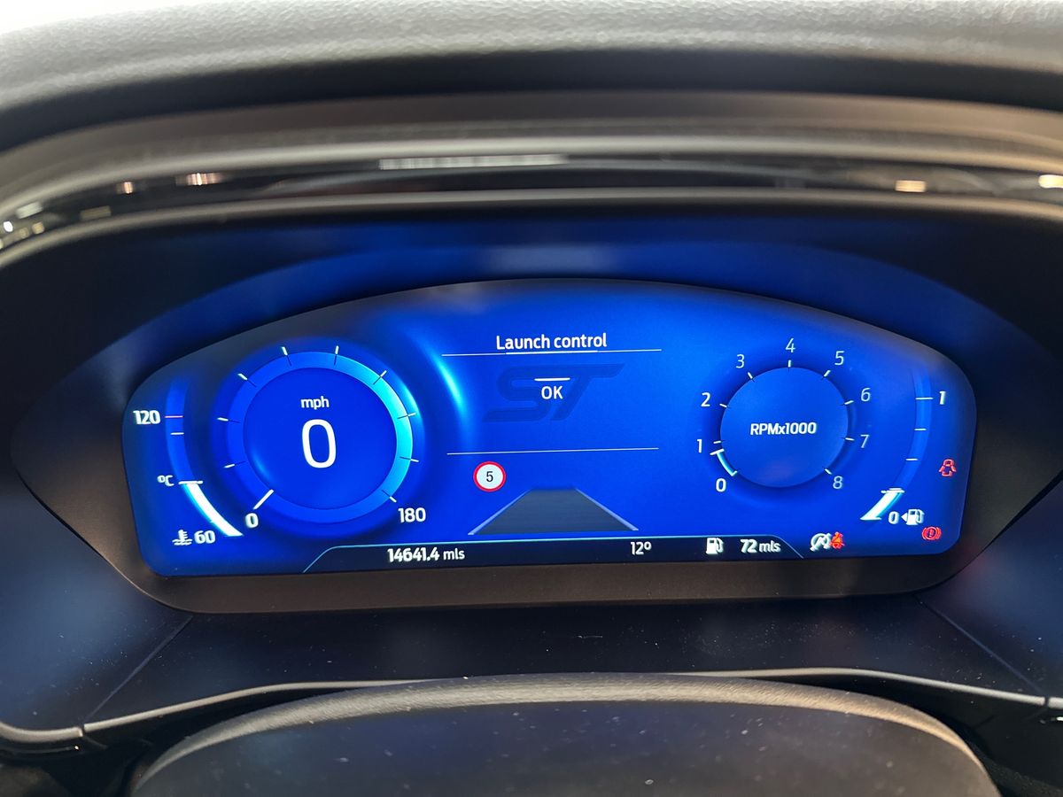 Used Ford Focus 2023 for sale - 76297529: Photo 18