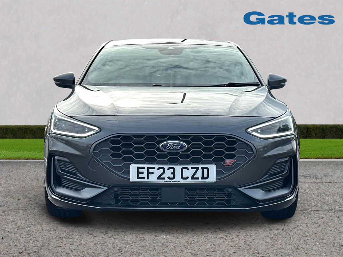 Used Ford Focus 2023 for sale - 76297529: Photo 2