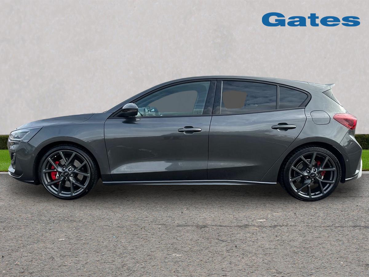Used Ford Focus 2023 for sale - 76297529: Photo 4