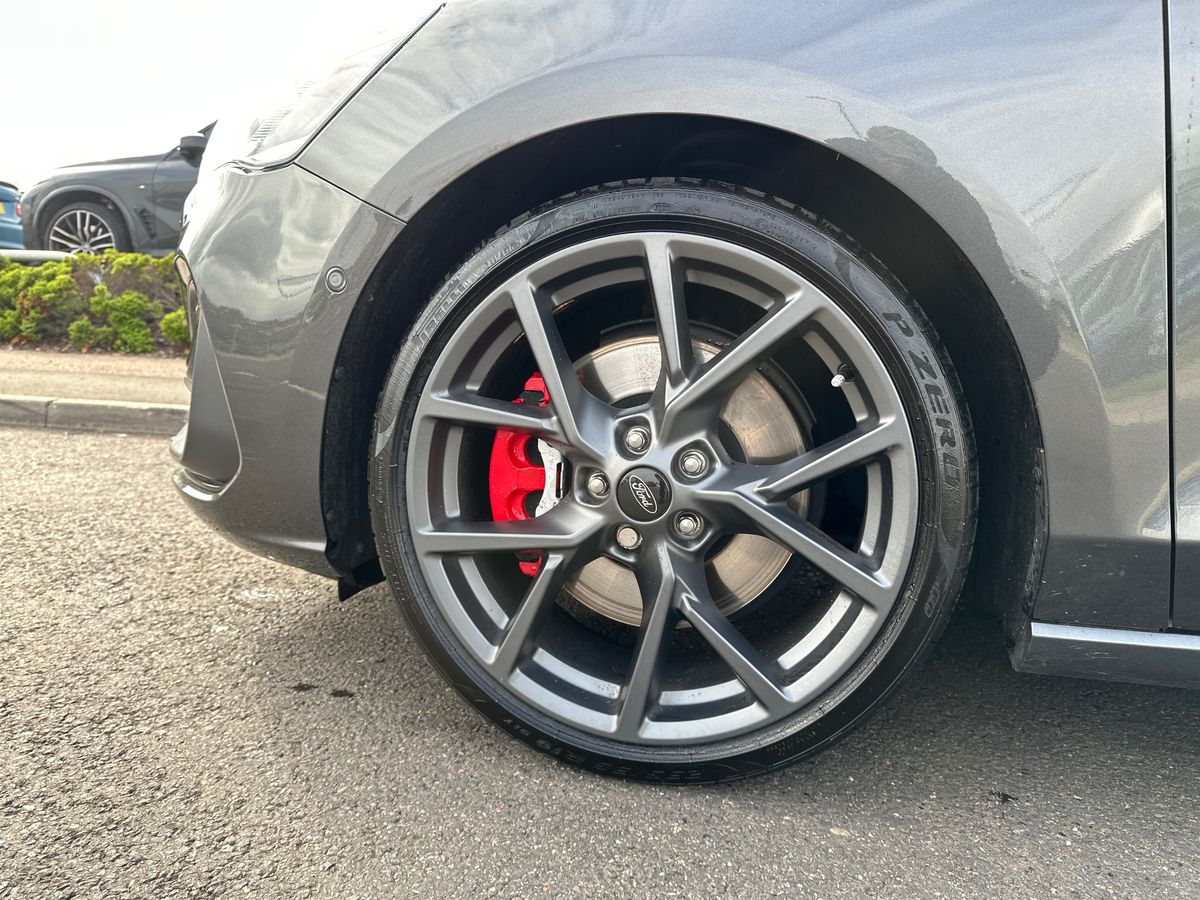 Used Ford Focus 2023 for sale - 76297529: Photo 9