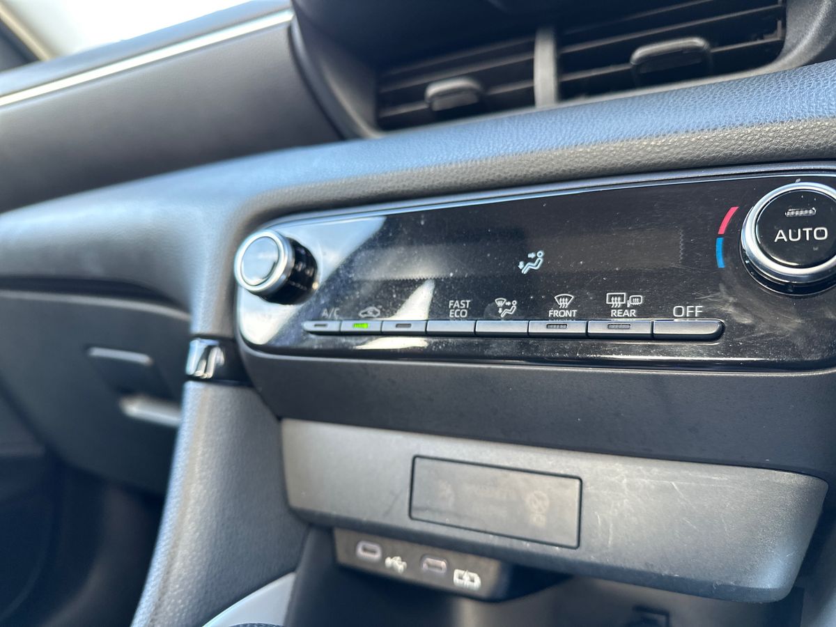 Used Toyota Yaris 2024 for sale - 78036757: Photo 22