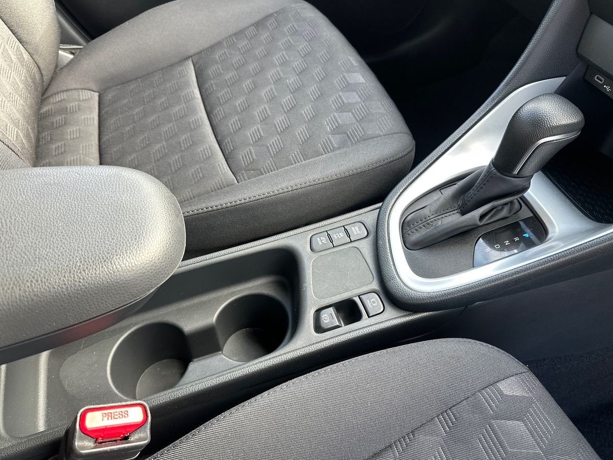 Used Toyota Yaris 2024 for sale - 78036757: Photo 28