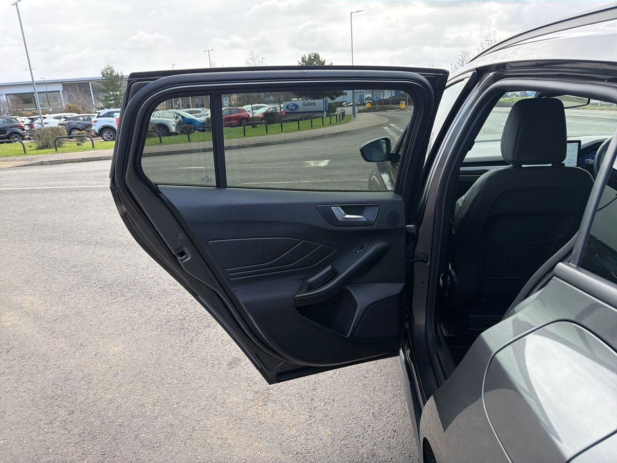 Used Ford Focus 2024 for sale - 77648091: Photo 35