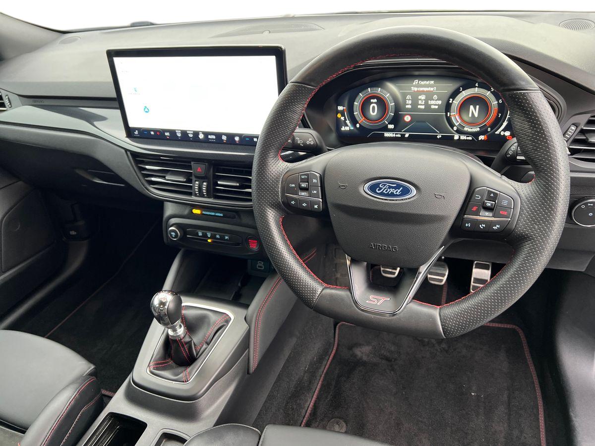 Used Ford Focus 2023 for sale - 76668192: Photo 16