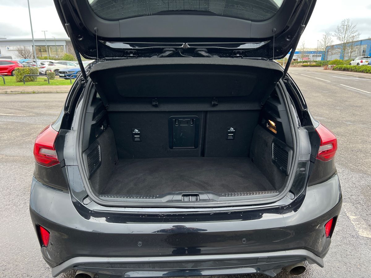 Used Ford Focus 2023 for sale - 76668192: Photo 34