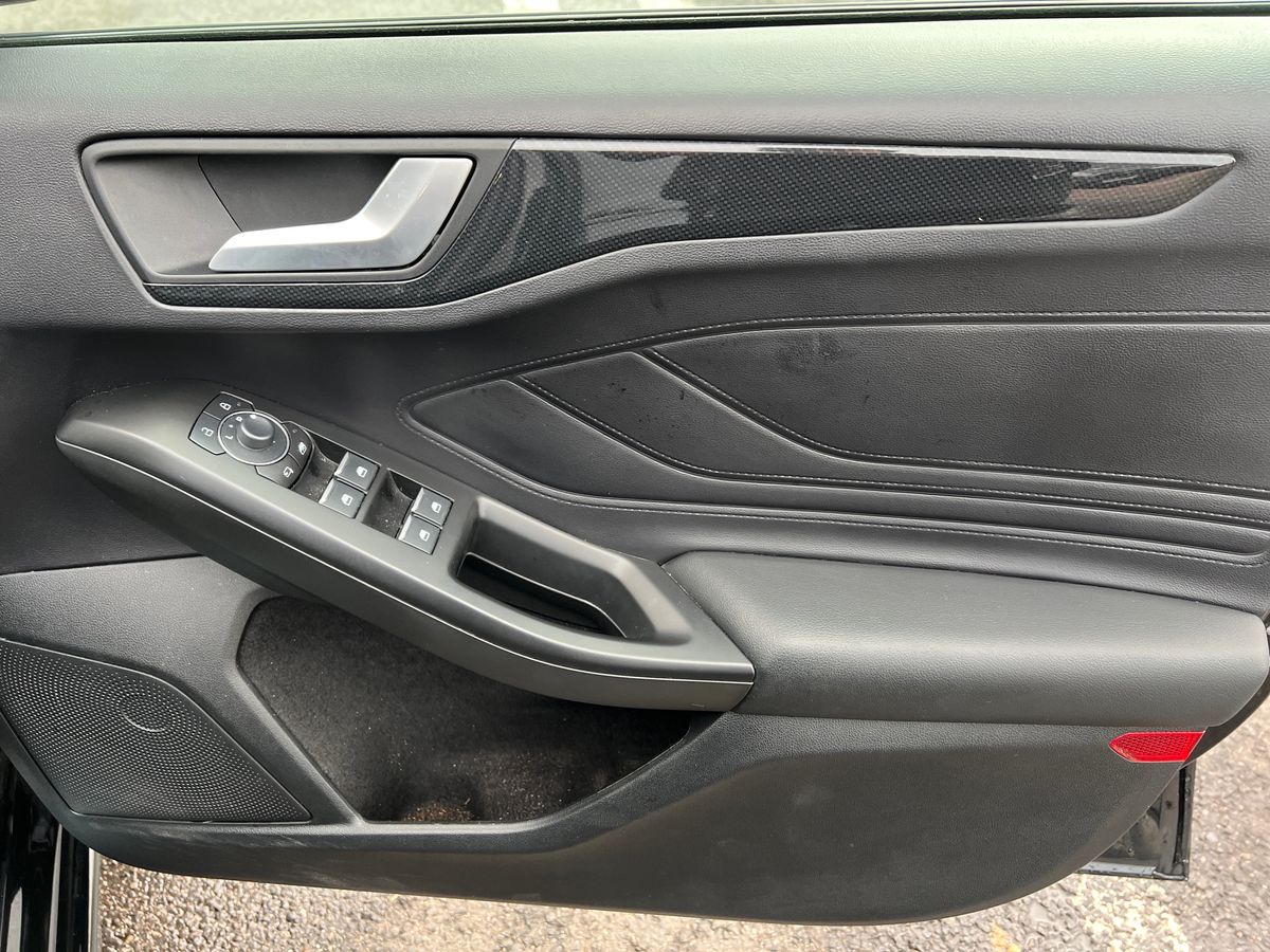 Used Ford Focus 2023 for sale - 76668192: Photo 35