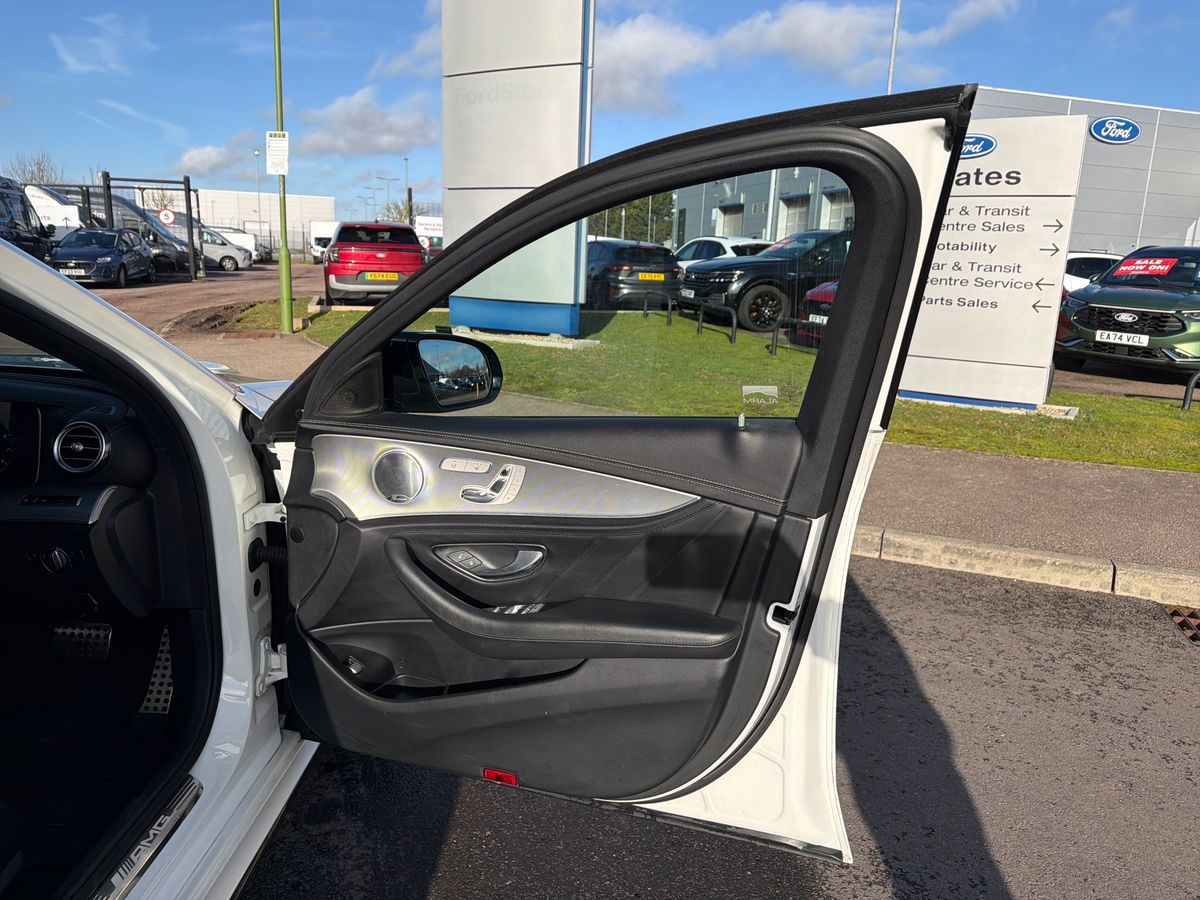 Used Mercedes-Benz E Class 2018 for sale - 77316011: Photo 35