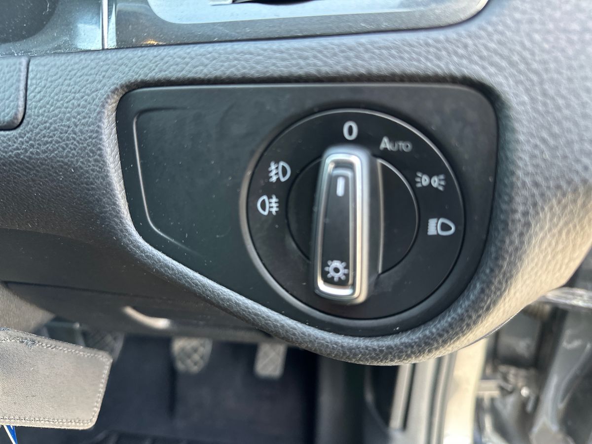 Used Volkswagen Golf 2020 for sale - 78172666: Photo 23