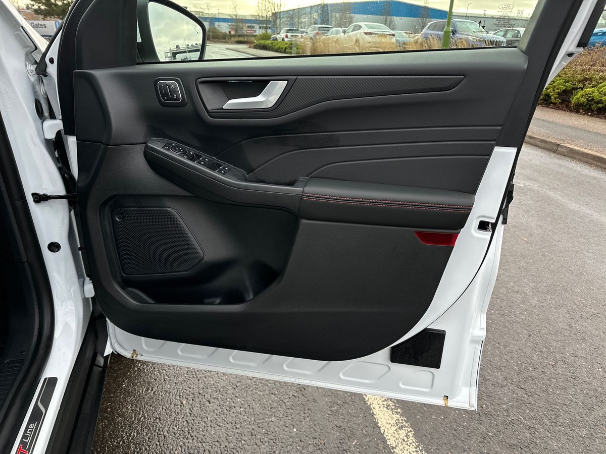 Used Ford Kuga 2025 for sale - 77134024: Photo 35