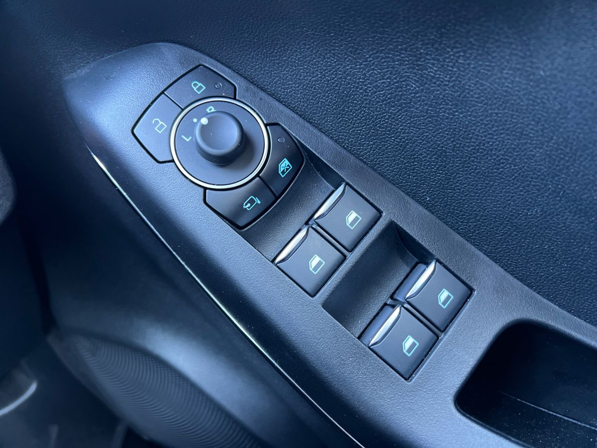 Used Ford Puma 2023 for sale - 76372838: Photo 25