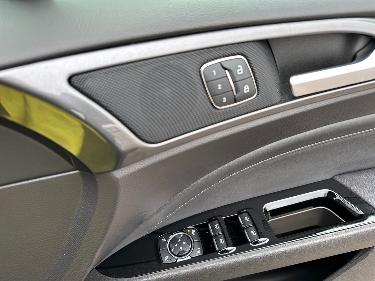 Used Ford Mondeo 2020 for sale - 77634682: Photo 25