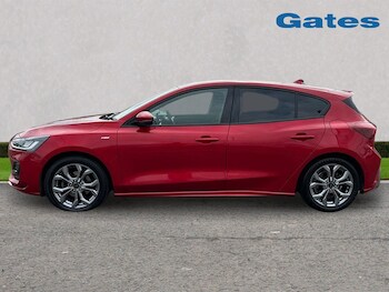 Used Ford Focus 2023 for sale - 78603389: Photo