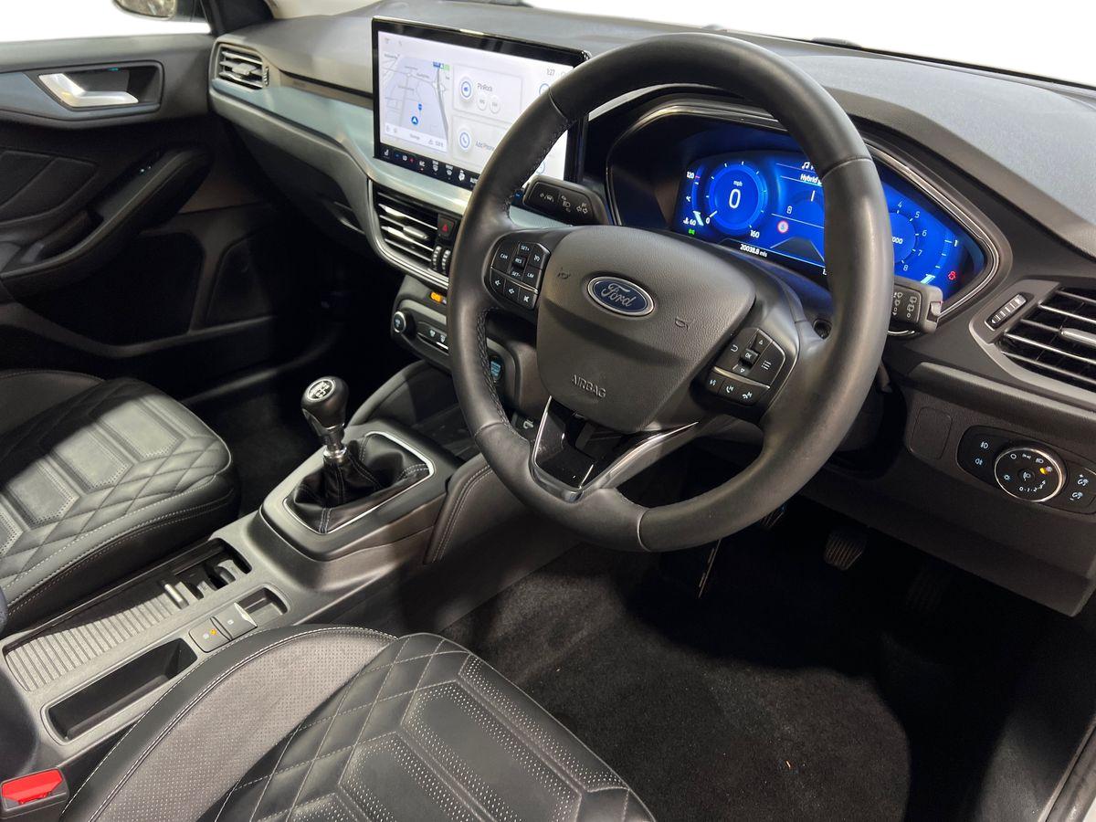 Used Ford Focus 2023 for sale - 76328393: Photo 10
