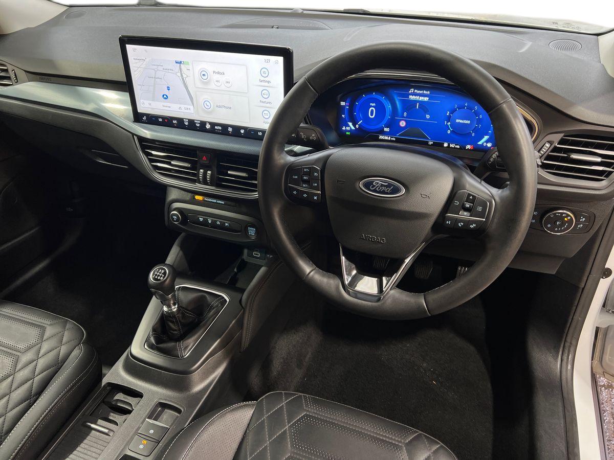 Used Ford Focus 2023 for sale - 76328393: Photo 16