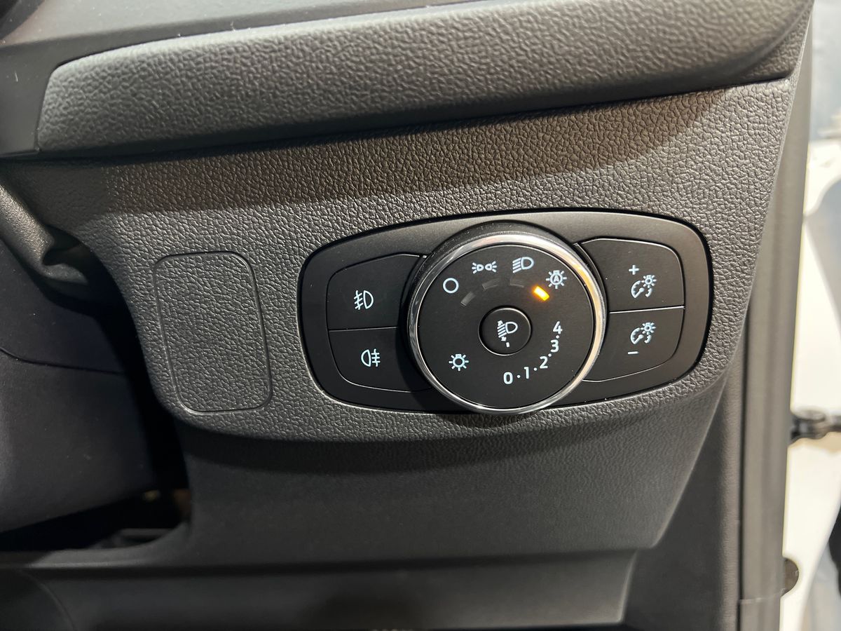 Used Ford Focus 2023 for sale - 76328393: Photo 23