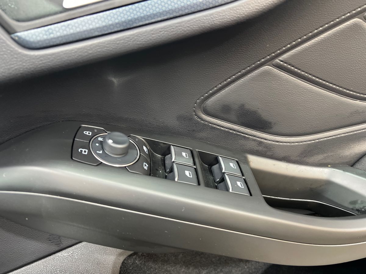 Used Ford Focus 2023 for sale - 76328393: Photo 25