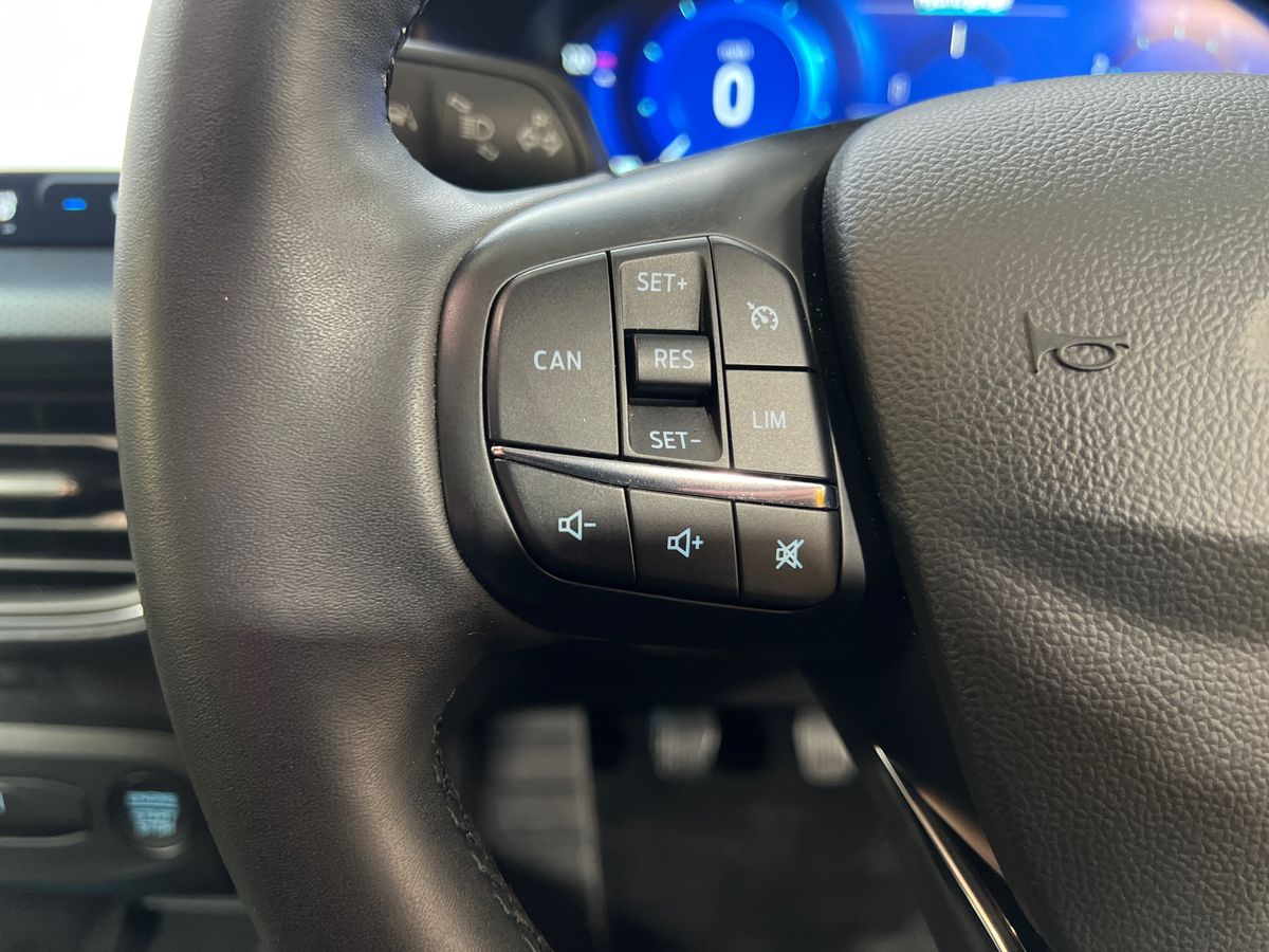 Used Ford Focus 2023 for sale - 76328393: Photo 26