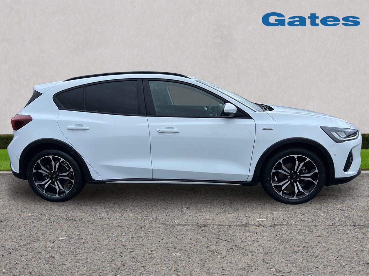Used Ford Focus 2023 for sale - 76328393: Photo 8