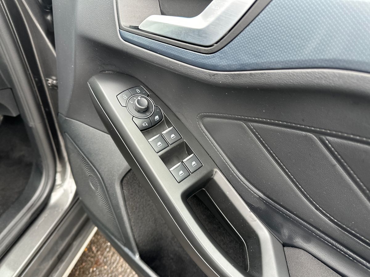 Used Ford Focus 2024 for sale - 76977642: Photo 25