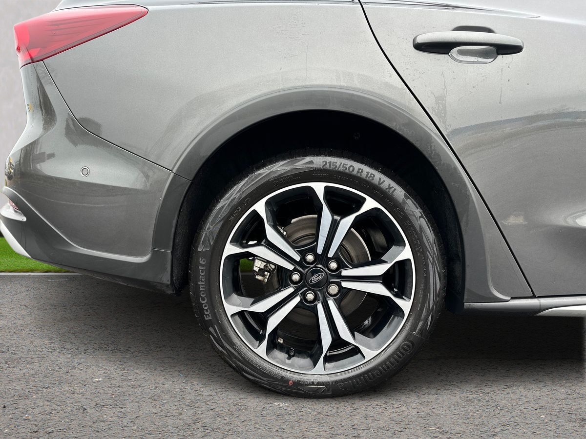 Used Ford Focus 2024 for sale - 76977642: Photo 9