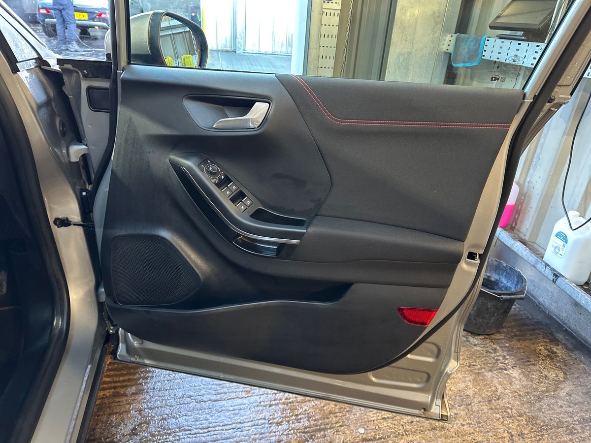 Used Ford Puma 2024 for sale - 76933169: Photo 35