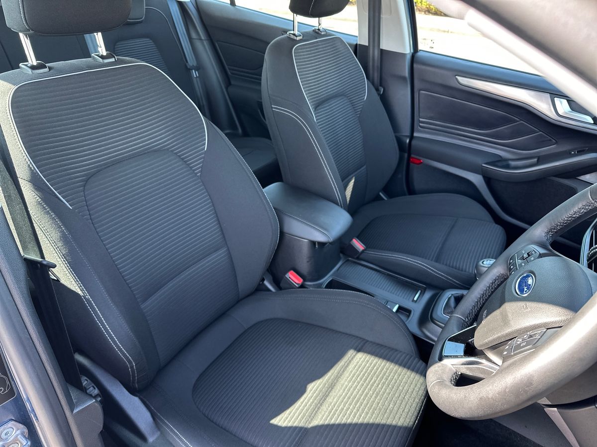 Used Ford Focus 2023 for sale - 78172671: Photo 12