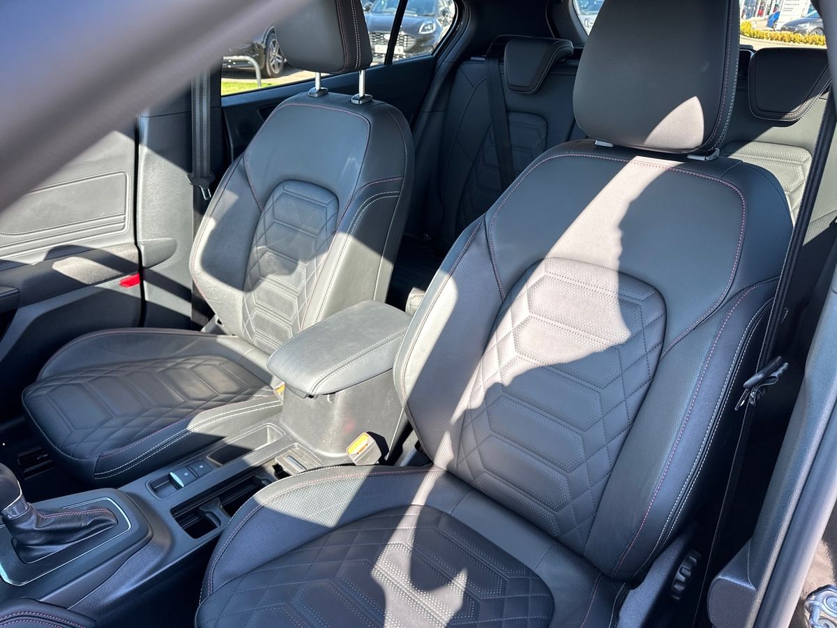 Used Ford Focus 2023 for sale - 76074406: Photo 13