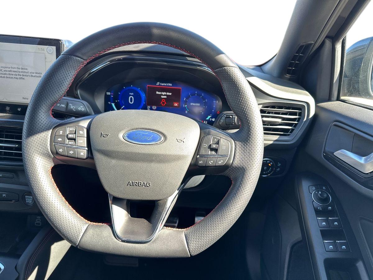 Used Ford Focus 2023 for sale - 76074406: Photo 17