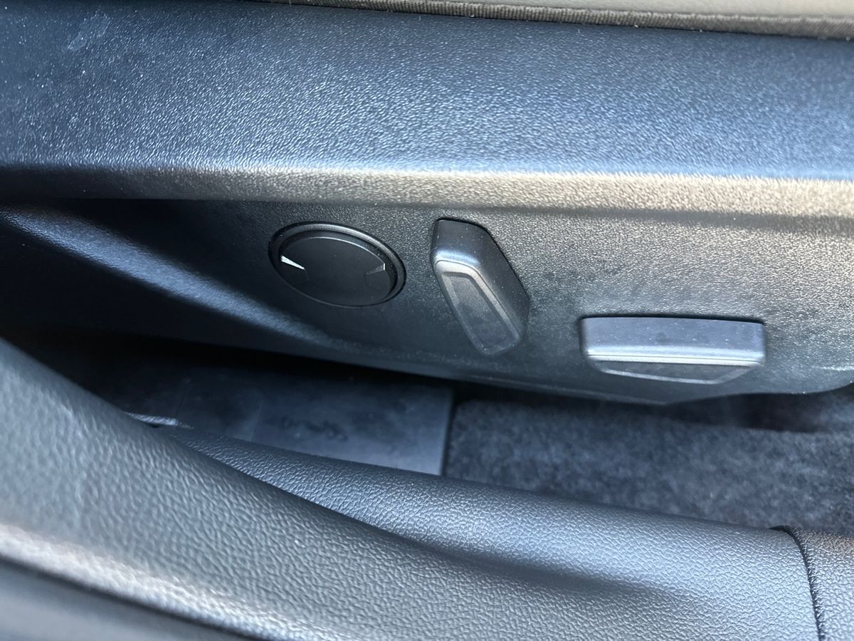 Used Ford Focus 2023 for sale - 76074406: Photo 30