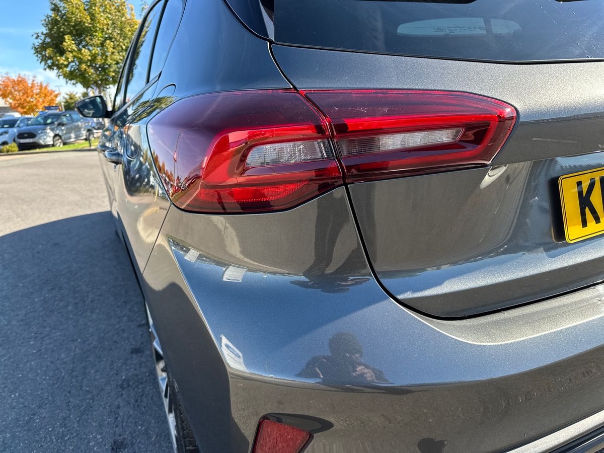 Used Ford Focus 2023 for sale - 76074406: Photo 33
