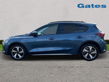 Used Ford Focus 2022 for sale - 75735277: Photo