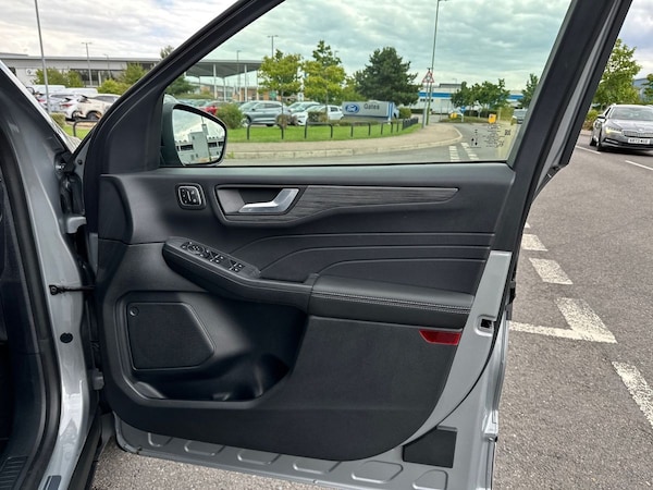 Used Ford Kuga 2024 for sale - 75483675: Photo 35