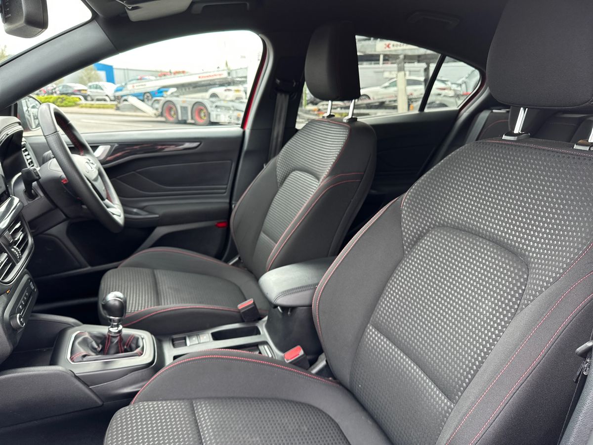 Used Ford Focus 2023 for sale - 78172568: Photo 13