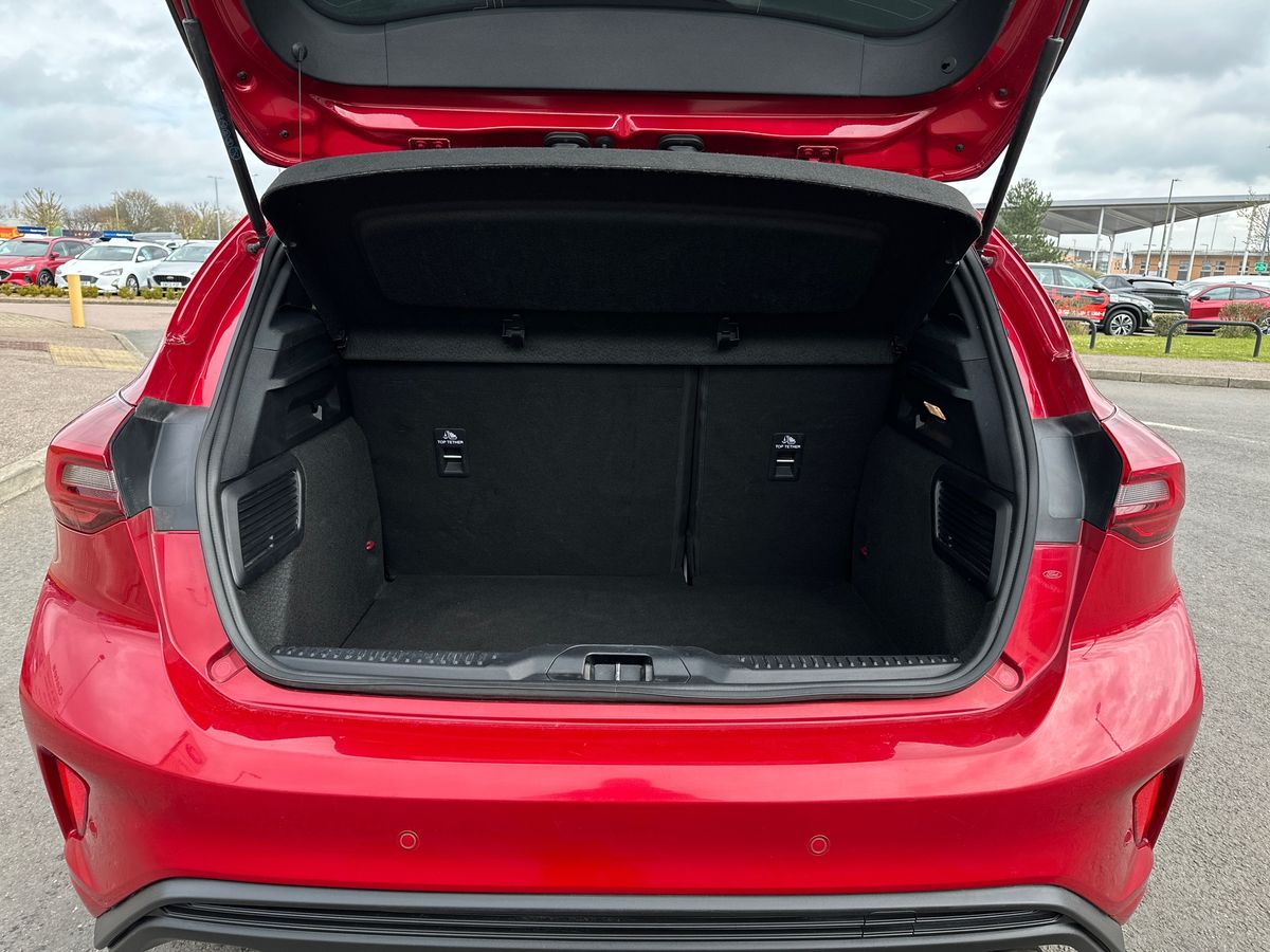 Used Ford Focus 2023 for sale - 78172568: Photo 34