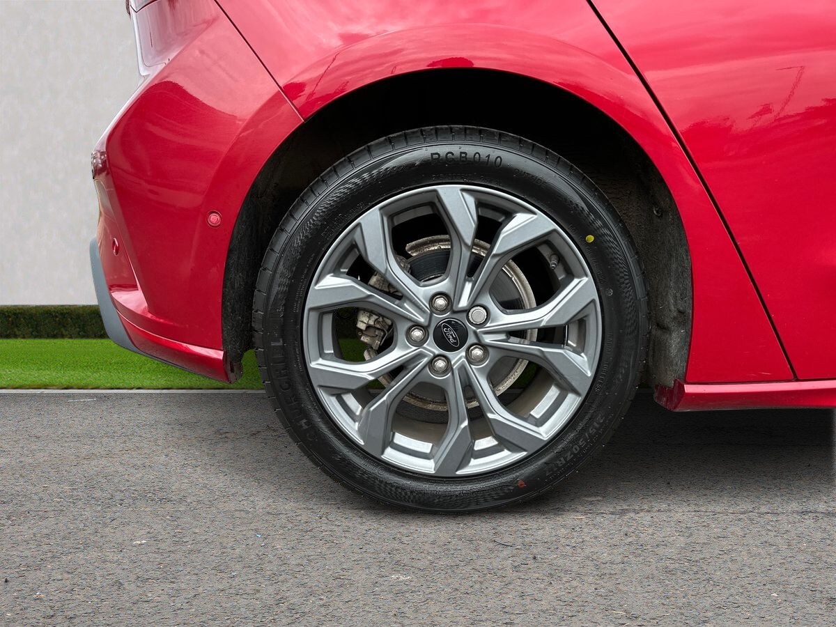 Used Ford Focus 2023 for sale - 78172568: Photo 9